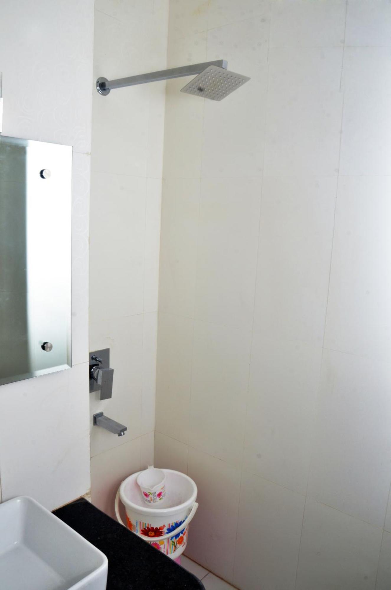 Bilberry Hotel Rewari Bagian luar foto