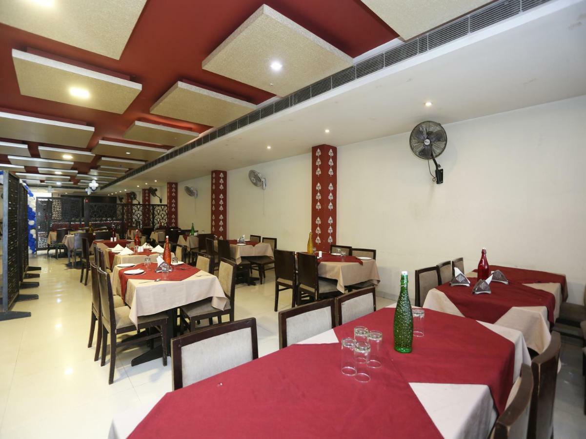 Bilberry Hotel Rewari Bagian luar foto