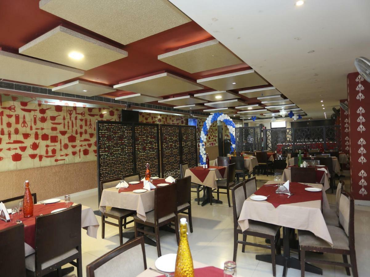Bilberry Hotel Rewari Bagian luar foto
