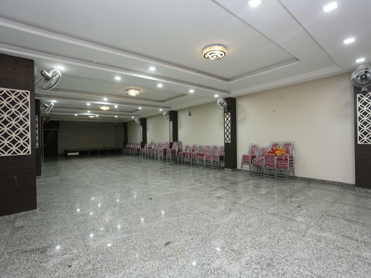 Bilberry Hotel Rewari Bagian luar foto