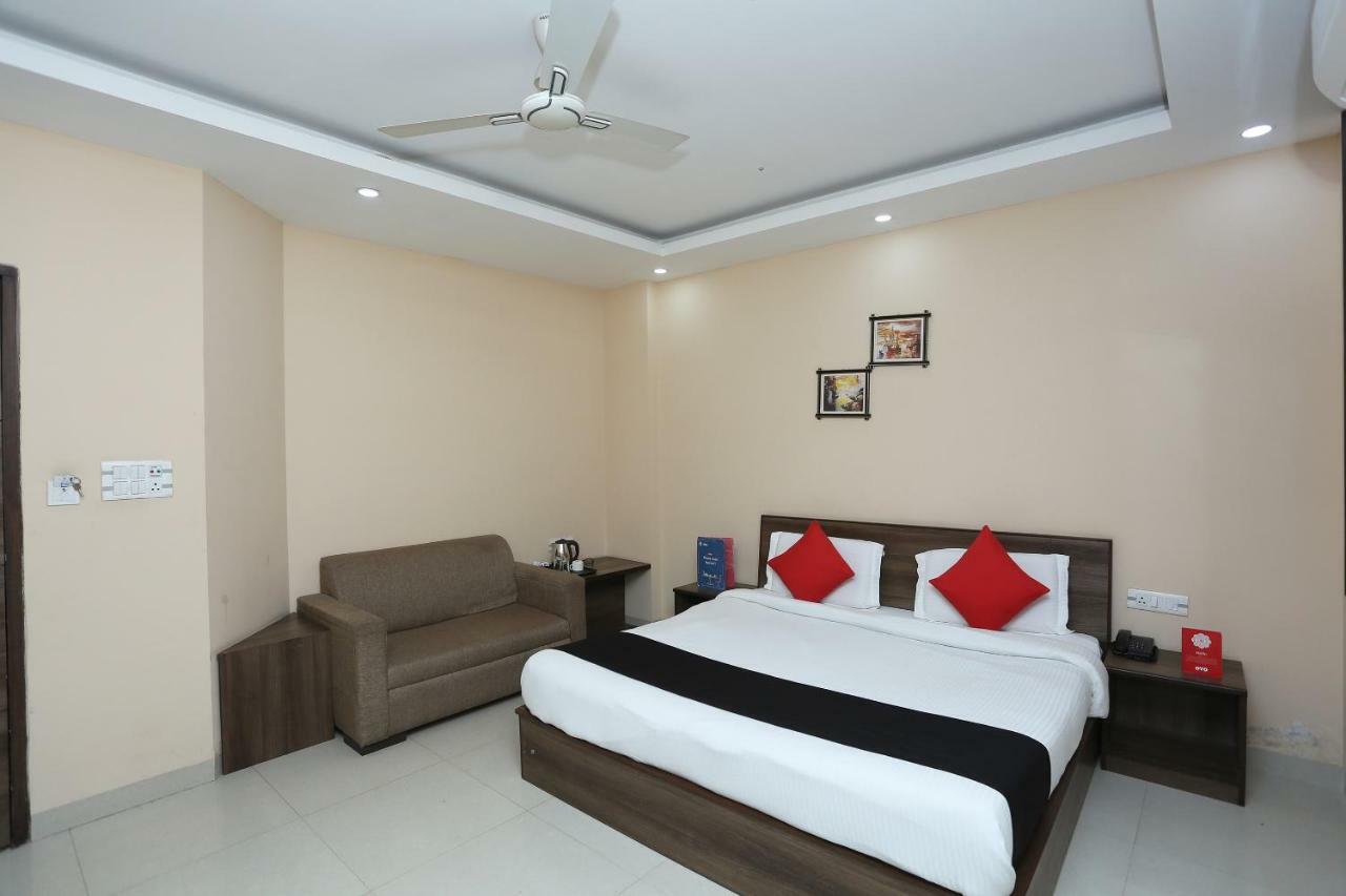 Bilberry Hotel Rewari Bagian luar foto